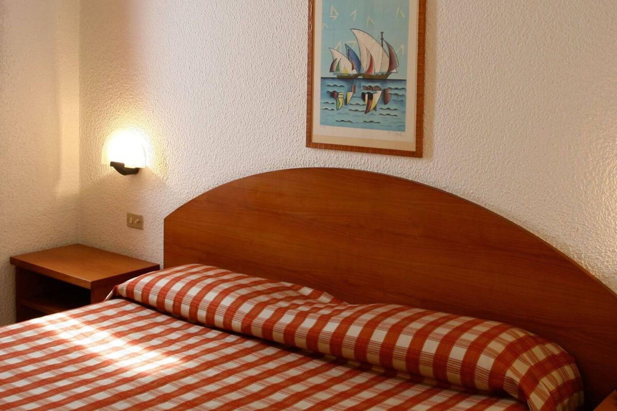 Golf Hotel Lainate Exterior foto